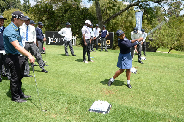 Young people from Alexandra High School got a chance to be mentored by some of the best golfers that took part in the 2016 Joburg Open.