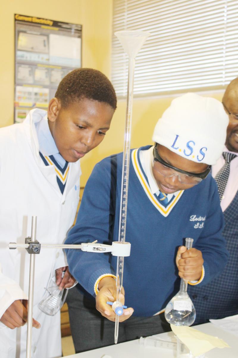 Learners at the Lodirile Secondary School in Rietvlei discover the joys of scientific experiments.