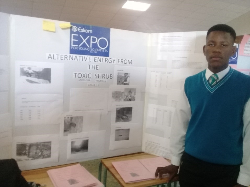 Phemelo Motloba will represent the North West at the International Science Fair.