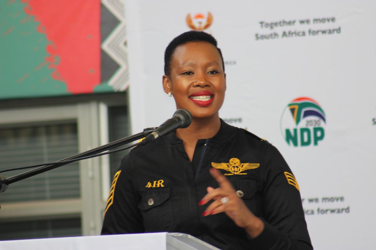 The Minister of Communications, Telecommunications and Postal Services, Stella Ndabeni-Abrahams addresses delegates at the 4IR engagement session.