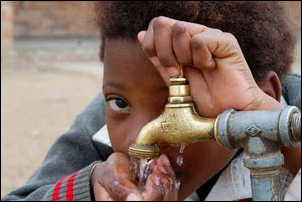 More and more South Africans now have access to safe drinking water thanks to government's efforts.