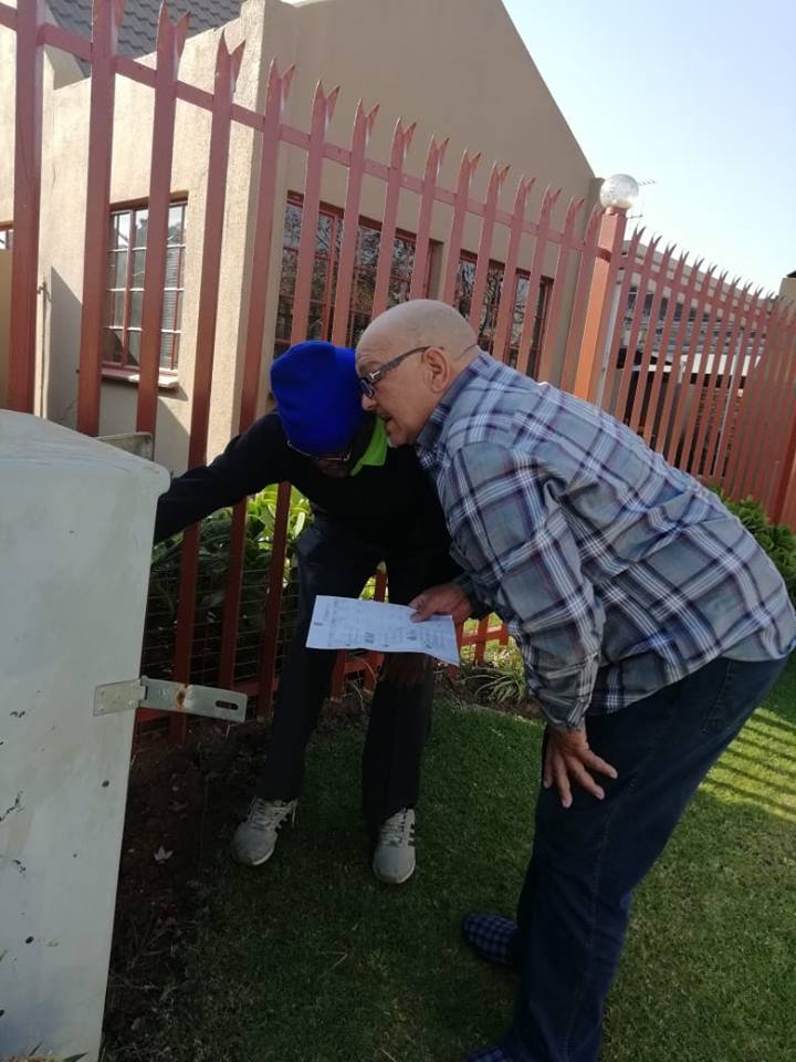 The city of Tshwane’s service delivery outreach programme in Eersterust helped residents check meter readings against their water and electricity bills