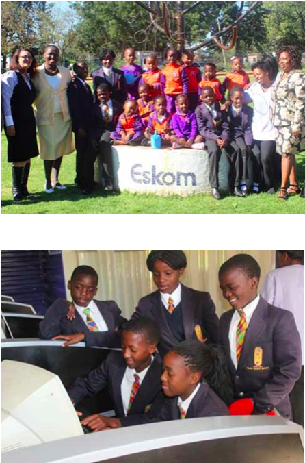 Photo caption: Good Samaritans Haylene Liberty (far left) of the Eskom Development Foundation, Anna Mojapelo (second from left), care worker Nthabiseng Papo (second from right) and Phina Mojapelo (far right) are helping to provide a loving home and education to abandoned children through the New Jerusalem Children’s Home. (Pictures: Tendai Gonese)