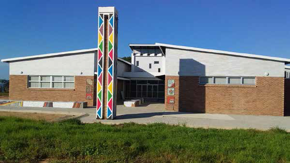 The newly built Bushbuckridge Library opened by the Mpumalanga Department of Sports, Culture and Recreation.