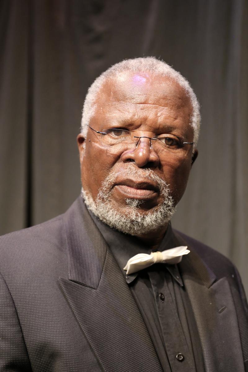 Dr John Kani.