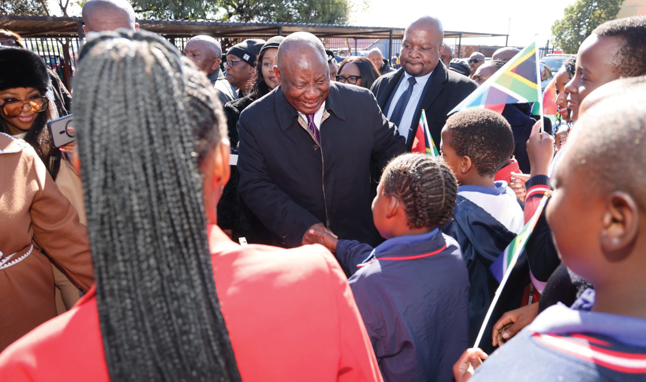 President Ramaphosa visited Makgatho Primary school in Atteridgeville to engage with educators and teacher assistants supported by the PYEI.