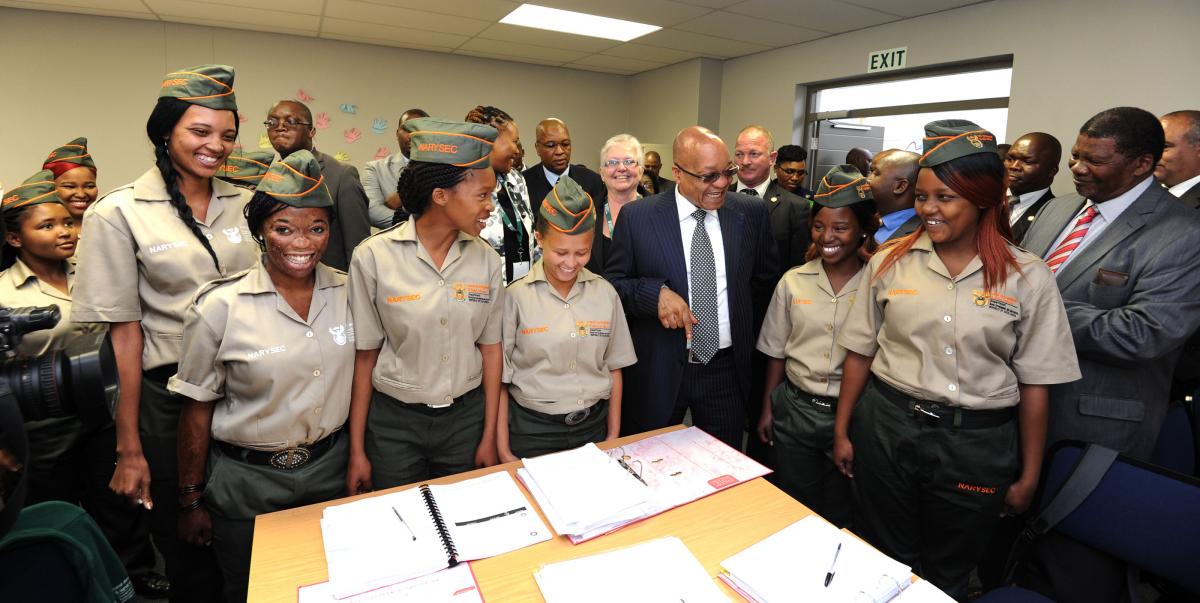 President Jacob Zuma recently opened a multi-purpose centre that will upskill the youth in the Western Cape’s Central Karoo.