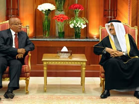 President Jacob Zuma and Sheikh Hamad bin Khalifa Al-Thani in Doha.