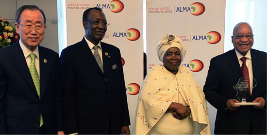 President Jacob Zuma seen here with (left) UN Secrectary-General Ban ki-moon, the new African Union (AU) Chairman Chad Derby and AU Chairperson Dr Nkosazana Dlamini Zuma.