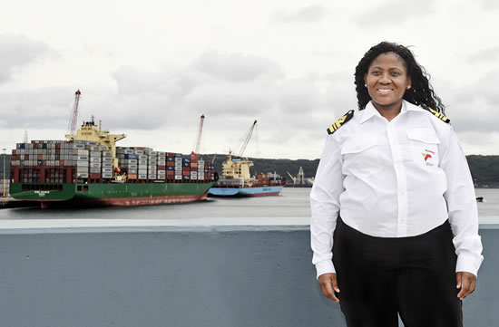 Londiwe Phoswa is living her dream. She works as a Tug Master at Transnet.