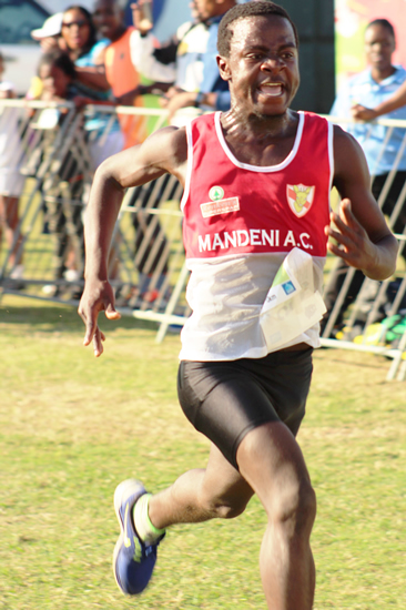 Wiseman Mthembu, winner of the men’s race. (Image: Hlengiwe Ngobese)