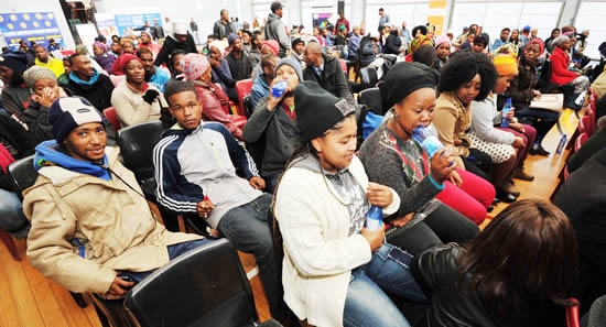 Attending the Youth Dialogue at the Khayelitsha Multipurpose Centre in Khayelitsha, Western Province. (Photo: GCIS)