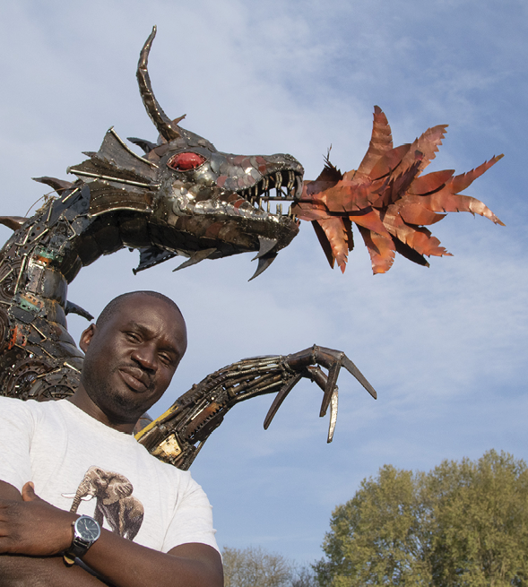 Art lovers have an opportunity to explore the creative industry during the Hilton Arts Festival. Photo: Harry Lock. Art lovers have an opportunity to explore the creative industry during the Hilton Arts Festival. Photo: Harry Lock.
