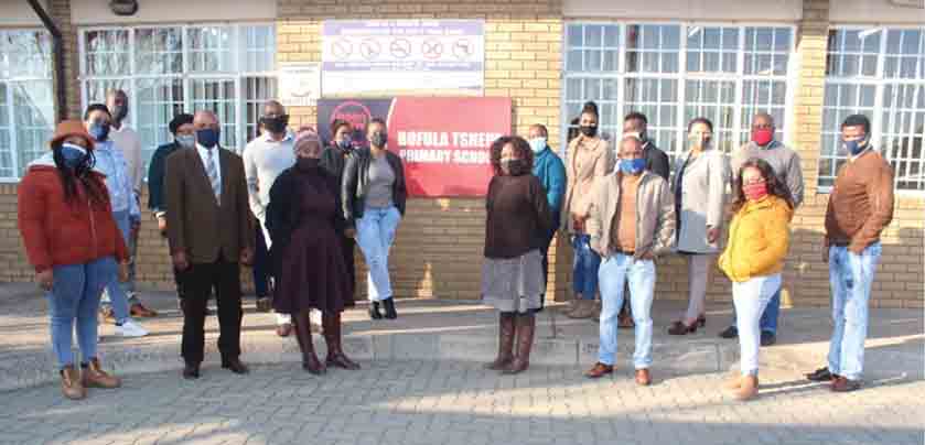 The teachers of Bofula-Tshepe Primary School in Sasolburg have all been vaccinated.