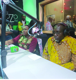 Deputy Minister in the Presidency Thembi Siweya with the eThekwini Municipality Mayor Mxolisi Kaunda when unveiling the new studios at Intokozo FM 101.2 MHz.